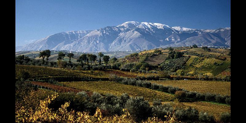 Caldora au pied des Abruzze